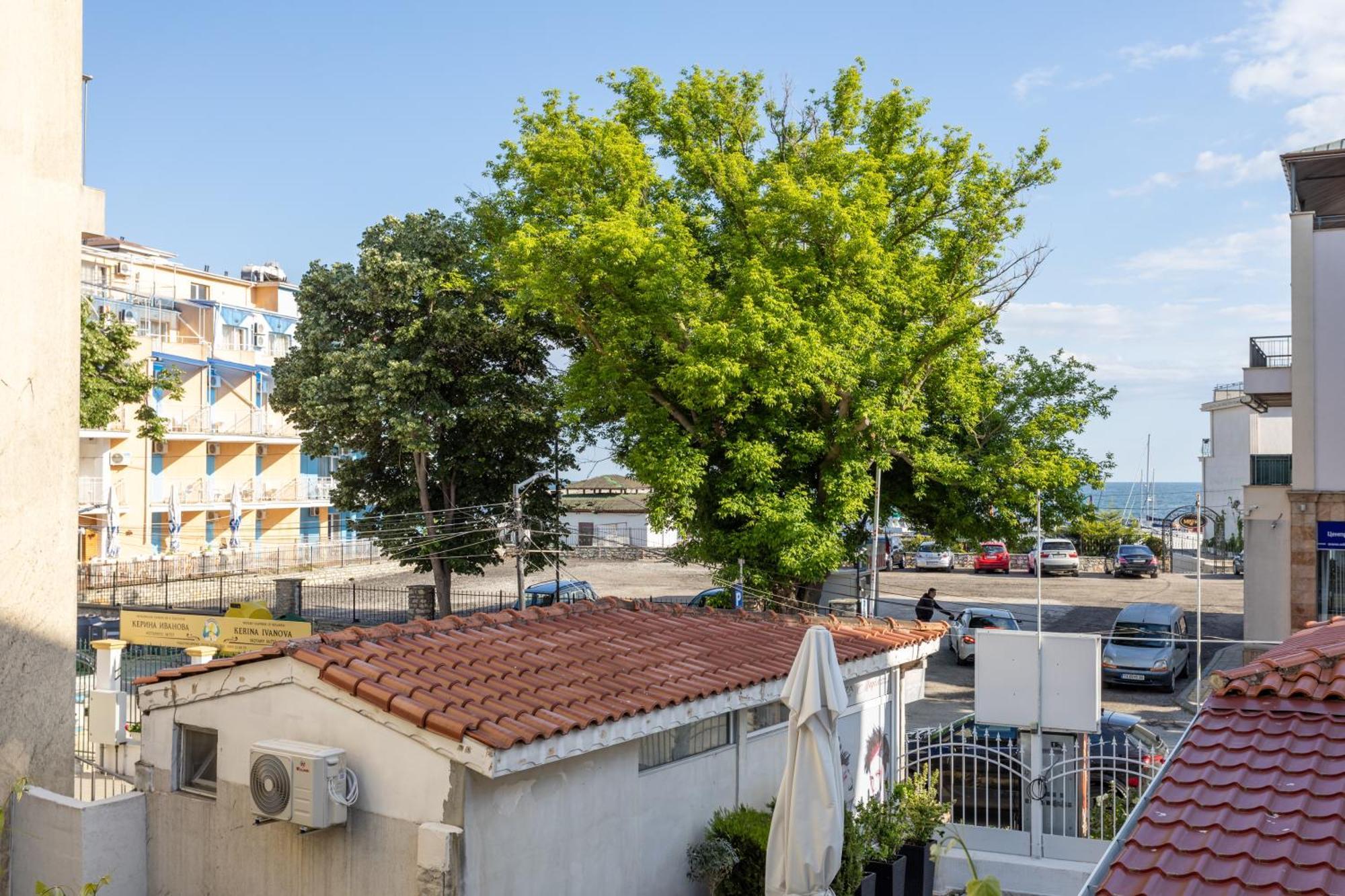 Guest House Desi - Къща За Гости Деси Balchik Exterior photo